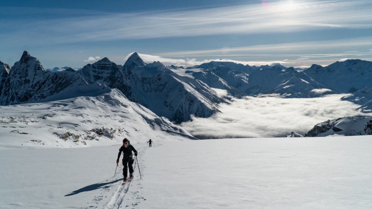 Swiss Couloir, Rogers Pass: 50 Degrees Of Gnar - Beyond Our Peak